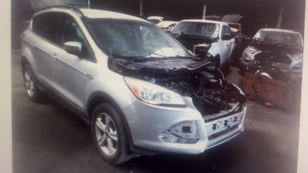 Ford ESCAPE 2013 - 1 REPUESTO USADO/USADA EN DESARME